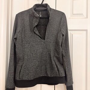 Kyodan Black and Gray Herringbone Pullover